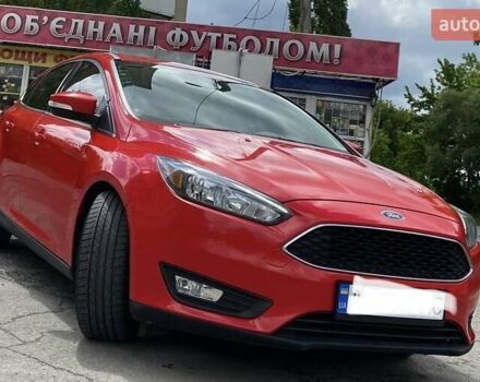 Червоний Форд Фокус, об'ємом двигуна 2 л та пробігом 128 тис. км за 9200 $, фото 1 на Automoto.ua