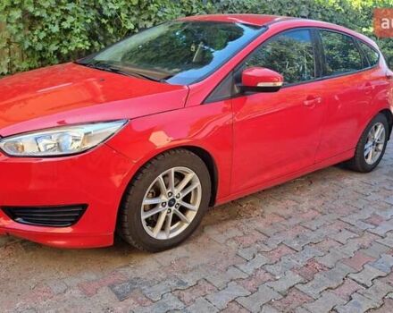Червоний Форд Фокус, об'ємом двигуна 2 л та пробігом 124 тис. км за 8700 $, фото 1 на Automoto.ua