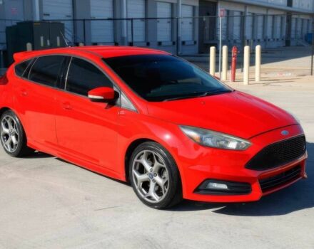 Червоний Форд Фокус, об'ємом двигуна 2 л та пробігом 59 тис. км за 800 $, фото 1 на Automoto.ua