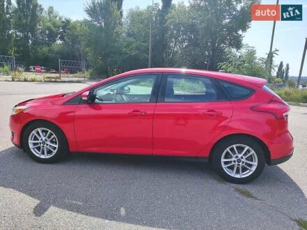Червоний Форд Фокус, об'ємом двигуна 2 л та пробігом 149 тис. км за 7777 $, фото 1 на Automoto.ua