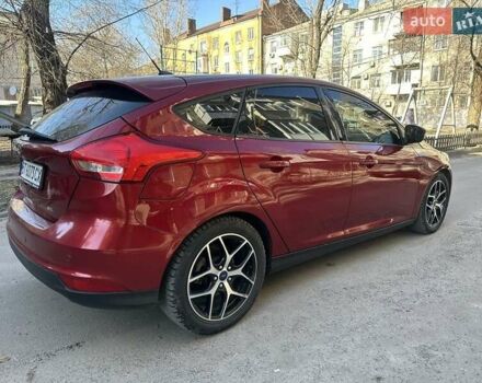 Красный Форд Фокус, объемом двигателя 2 л и пробегом 88 тыс. км за 8500 $, фото 1 на Automoto.ua