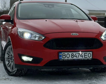 Червоний Форд Фокус, об'ємом двигуна 2 л та пробігом 280 тис. км за 10299 $, фото 1 на Automoto.ua