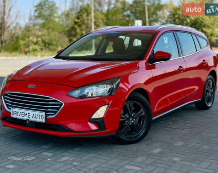 Червоний Форд Фокус, об'ємом двигуна 1.5 л та пробігом 242 тис. км за 12999 $, фото 1 на Automoto.ua
