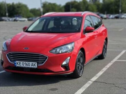 Форд Фокус 2020 в Днепре (Днепропетровске) на Automoto.ua Красный Форд Фокус, объемом двигателя 1.5 л и пробегом 242 тыс. км за 13800 $, фото 1 на Automoto.ua