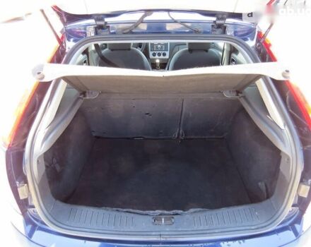 Форд Фокус, объемом двигателя 1.6 л и пробегом 205 тыс. км за 3800 $, фото 11 на Automoto.ua