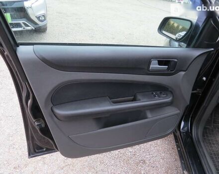 Форд Фокус, объемом двигателя 1.6 л и пробегом 195 тыс. км за 5300 $, фото 5 на Automoto.ua