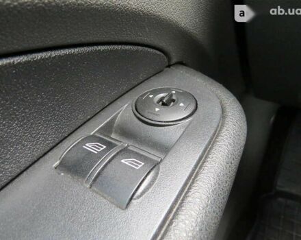 Форд Фокус, объемом двигателя 1.6 л и пробегом 195 тыс. км за 5300 $, фото 24 на Automoto.ua