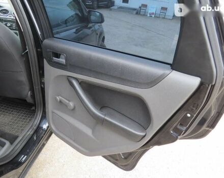 Форд Фокус, объемом двигателя 1.6 л и пробегом 195 тыс. км за 5300 $, фото 13 на Automoto.ua