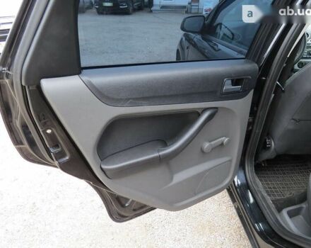 Форд Фокус, объемом двигателя 1.6 л и пробегом 195 тыс. км за 5300 $, фото 9 на Automoto.ua