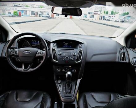 Форд Фокус 2016 в Черкассах на Automoto.ua Форд Фокус, объемом двигателя 2 л и пробегом 63 тыс. км за 9950 $, фото 15 на Automoto.ua