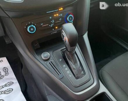 Форд Фокус, об'ємом двигуна 2 л та пробігом 90 тис. км за 9300 $, фото 11 на Automoto.ua