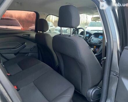 Форд Фокус, об'ємом двигуна 2 л та пробігом 90 тис. км за 9300 $, фото 19 на Automoto.ua