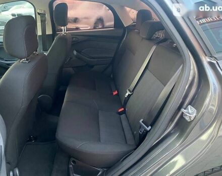 Форд Фокус, об'ємом двигуна 2 л та пробігом 90 тис. км за 9300 $, фото 16 на Automoto.ua