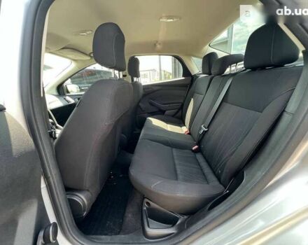 Форд Фокус, об'ємом двигуна 2 л та пробігом 99 тис. км за 10900 $, фото 25 на Automoto.ua