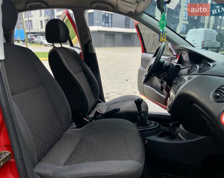 Форд Фокус, объемом двигателя 1.6 л и пробегом 199 тыс. км за 2950 $, фото 27 на Automoto.ua