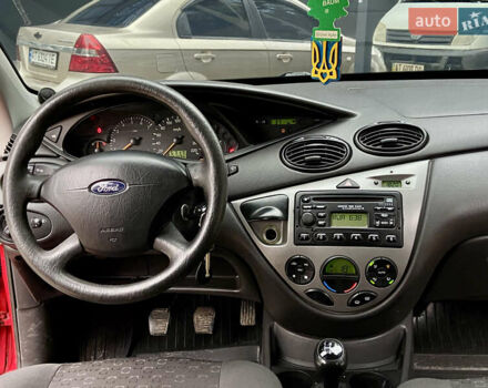 Форд Фокус, объемом двигателя 1.6 л и пробегом 199 тыс. км за 2950 $, фото 31 на Automoto.ua