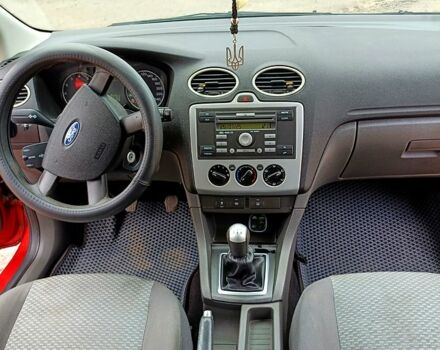 Форд Фокус, объемом двигателя 1.6 л и пробегом 215 тыс. км за 4700 $, фото 5 на Automoto.ua