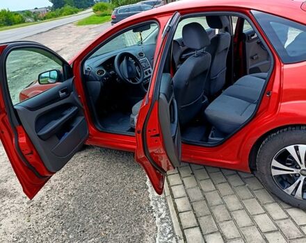 Форд Фокус, объемом двигателя 1.6 л и пробегом 215 тыс. км за 4700 $, фото 3 на Automoto.ua