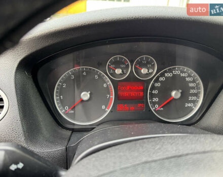 Форд Фокус, объемом двигателя 1.6 л и пробегом 225 тыс. км за 4950 $, фото 8 на Automoto.ua