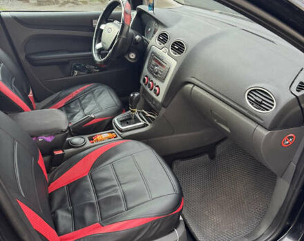 Форд Фокус, объемом двигателя 1.6 л и пробегом 225 тыс. км за 4950 $, фото 7 на Automoto.ua