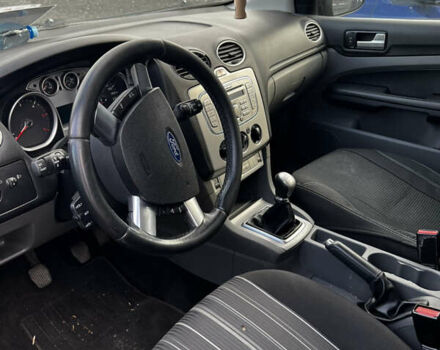 Форд Фокус, объемом двигателя 1.6 л и пробегом 296 тыс. км за 2800 $, фото 6 на Automoto.ua