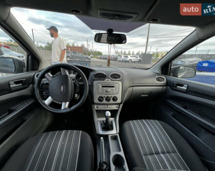 Форд Фокус, объемом двигателя 1.6 л и пробегом 296 тыс. км за 2800 $, фото 5 на Automoto.ua