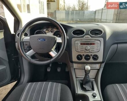 Форд Фокус, объемом двигателя 1.6 л и пробегом 160 тыс. км за 5500 $, фото 15 на Automoto.ua