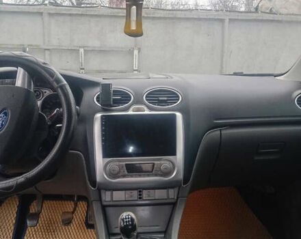 Форд Фокус, объемом двигателя 1.6 л и пробегом 330 тыс. км за 5600 $, фото 15 на Automoto.ua