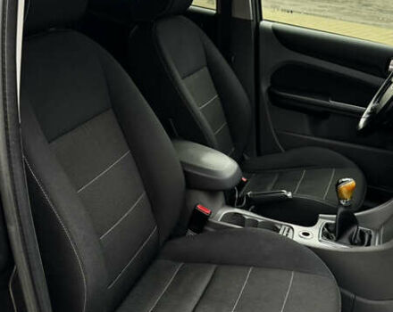 Форд Фокус, об'ємом двигуна 1.8 л та пробігом 336 тис. км за 5300 $, фото 8 на Automoto.ua