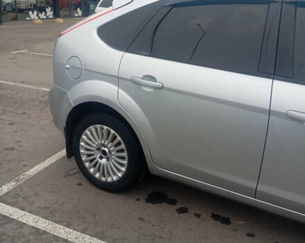 Форд Фокус, объемом двигателя 1.6 л и пробегом 330 тыс. км за 5600 $, фото 4 на Automoto.ua