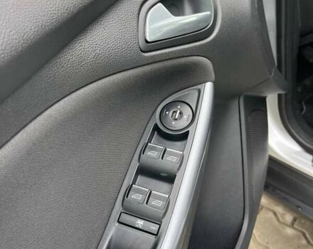 Форд Фокус, объемом двигателя 1.6 л и пробегом 200 тыс. км за 9000 $, фото 6 на Automoto.ua