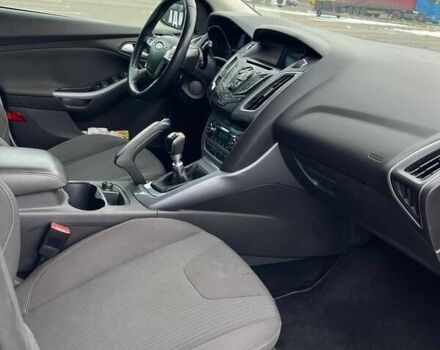 Форд Фокус, объемом двигателя 1.6 л и пробегом 200 тыс. км за 9000 $, фото 5 на Automoto.ua