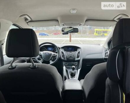 Форд Фокус, объемом двигателя 1.6 л и пробегом 200 тыс. км за 9000 $, фото 11 на Automoto.ua