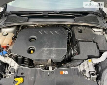 Форд Фокус, объемом двигателя 1.6 л и пробегом 200 тыс. км за 9000 $, фото 27 на Automoto.ua