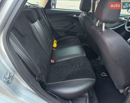 Форд Фокус, объемом двигателя 1.6 л и пробегом 262 тыс. км за 6100 $, фото 4 на Automoto.ua