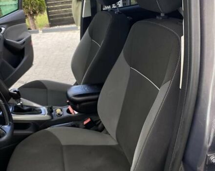 Форд Фокус, объемом двигателя 1.56 л и пробегом 211 тыс. км за 7500 $, фото 6 на Automoto.ua