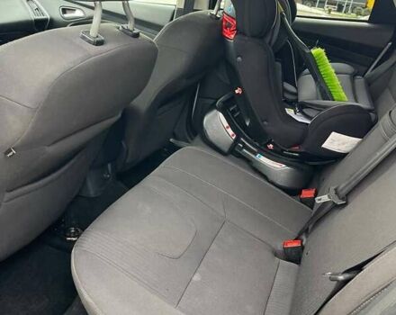 Форд Фокус, объемом двигателя 1.6 л и пробегом 200 тыс. км за 9000 $, фото 17 на Automoto.ua