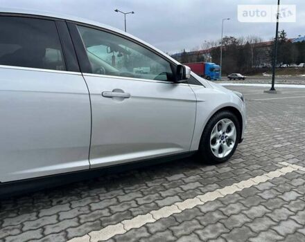 Форд Фокус, объемом двигателя 1.6 л и пробегом 200 тыс. км за 9000 $, фото 2 на Automoto.ua