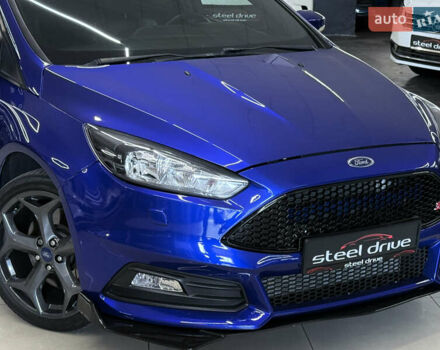 Форд Фокус, объемом двигателя 2 л и пробегом 175 тыс. км за 10399 $, фото 6 на Automoto.ua
