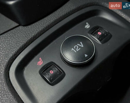 Форд Фокус, объемом двигателя 2 л и пробегом 175 тыс. км за 10399 $, фото 29 на Automoto.ua