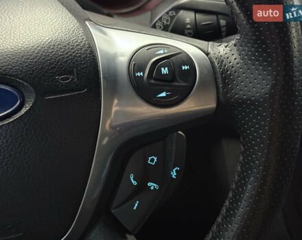 Форд Фокус, объемом двигателя 2 л и пробегом 175 тыс. км за 10399 $, фото 22 на Automoto.ua