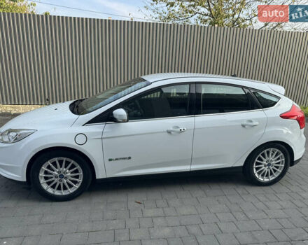 Форд Фокус, об'ємом двигуна 0 л та пробігом 63 тис. км за 6990 $, фото 10 на Automoto.ua