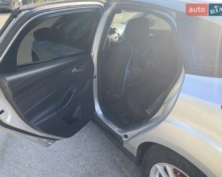 Форд Фокус, объемом двигателя 2 л и пробегом 122 тыс. км за 8200 $, фото 16 на Automoto.ua