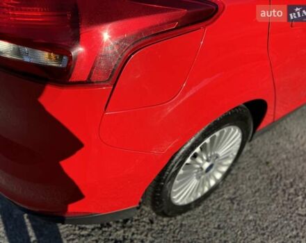Форд Фокус, об'ємом двигуна 2 л та пробігом 234 тис. км за 8100 $, фото 4 на Automoto.ua