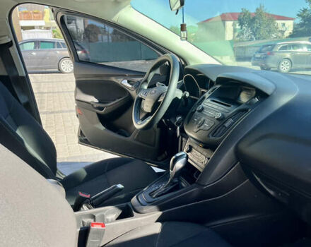Форд Фокус, объемом двигателя 2 л и пробегом 130 тыс. км за 8200 $, фото 17 на Automoto.ua