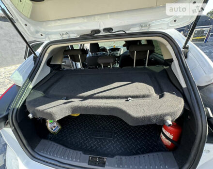 Форд Фокус, объемом двигателя 1.6 л и пробегом 84 тыс. км за 11300 $, фото 11 на Automoto.ua