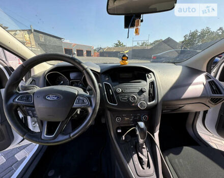 Форд Фокус, объемом двигателя 1.6 л и пробегом 84 тыс. км за 11300 $, фото 4 на Automoto.ua