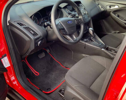 Форд Фокус, объемом двигателя 2 л и пробегом 182 тыс. км за 9400 $, фото 7 на Automoto.ua