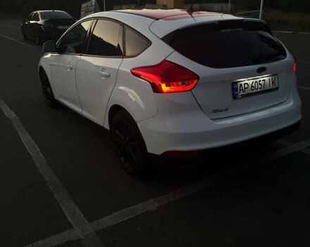 Форд Фокус, объемом двигателя 1.5 л и пробегом 57 тыс. км за 8500 $, фото 4 на Automoto.ua