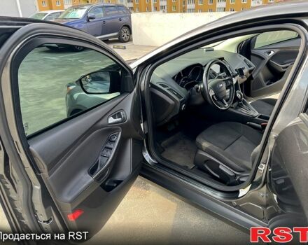 Форд Фокус, объемом двигателя 2 л и пробегом 174 тыс. км за 7500 $, фото 9 на Automoto.ua